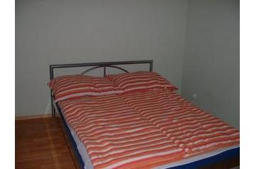 Pensiune familială Abádszalók 2